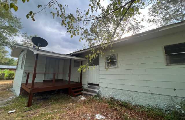 314 McDowell Park Circle