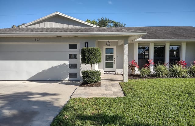 1602 SE Holiday Road - 1602 Southeast Holiday Road, Port St. Lucie, FL 34952