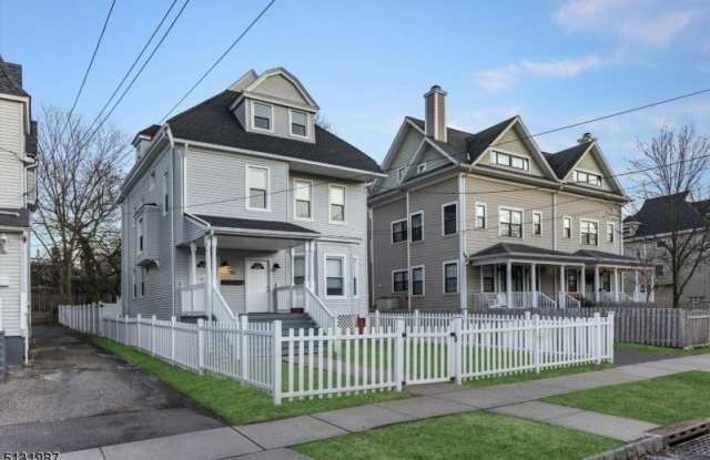 Photo of 55 Greenwood Ave