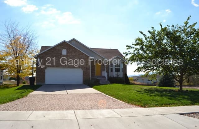 3449 West 700 South - 3449 West 700 South, Syracuse, UT 84075