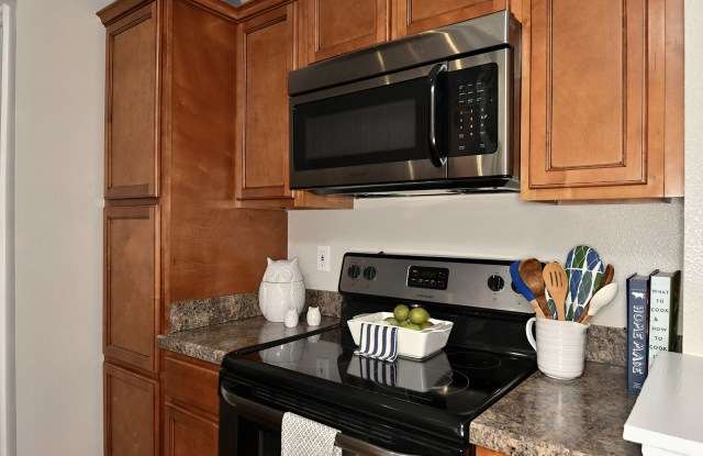 9800 Touchton Rd Unit D21