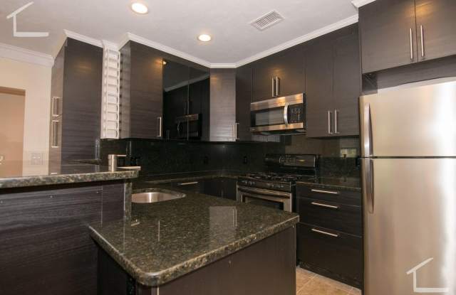 Charming 4 Bedroom-No Broker Fee