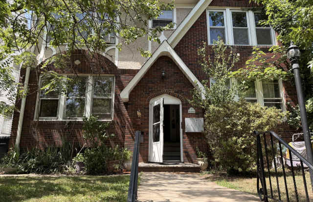 141 Hill St