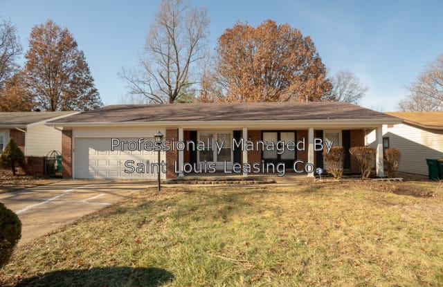 11301 Parkmont Dr - 11301 Parkmont Drive, Spanish Lake, MO 63138