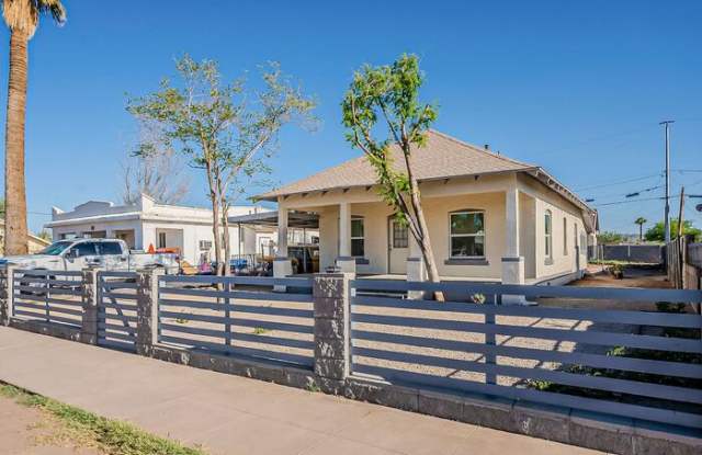 1341 East Fillmore Street