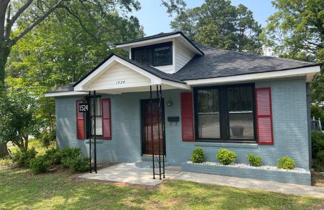 1524 Sunset Ave