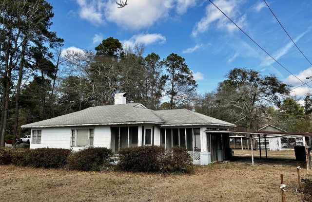 Photo of 101 Mcarthur Drive