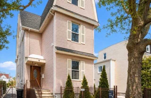 72 N 13Th St 1