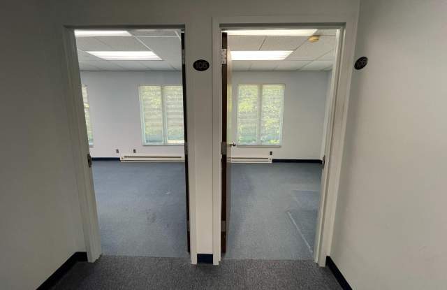 401 JEFFERSON Street E unit: 208