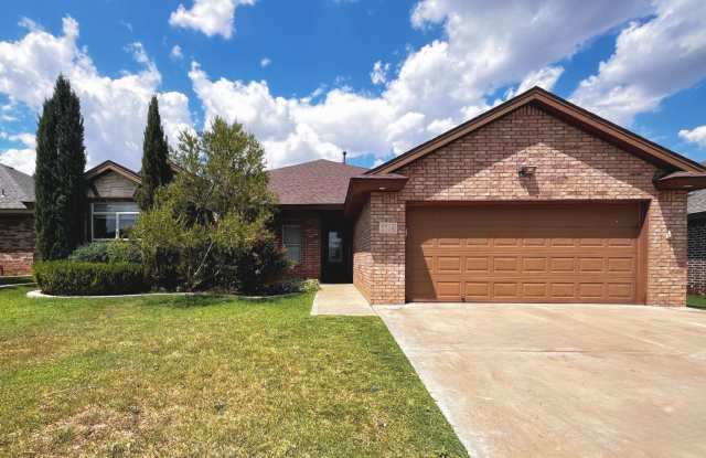 Photo of Gorgeous Luxury 4/2/2 with Basement in Cooper ISD!