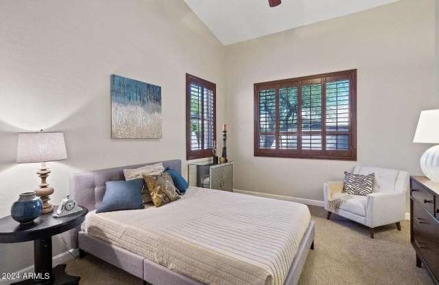 5038 E Justica Street