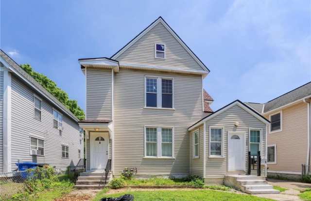2309 Portland Avenue