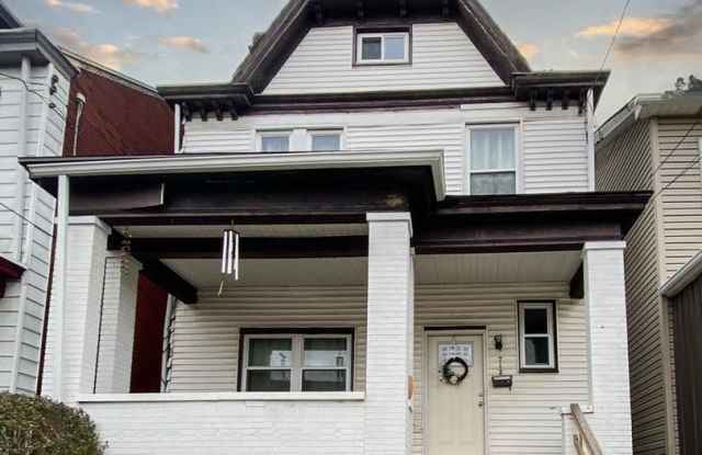 Available August- Beautiful Remodeled Home in the Heart of Allentown!