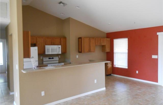 407 Chamonix Avenue S