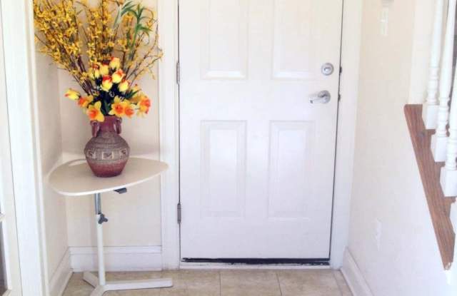 623 HURDLE MILL Place