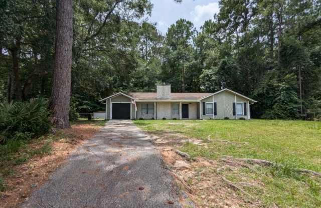 600 Thornwood Way