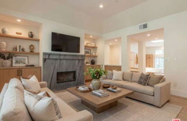 11714 Folkstone Lane