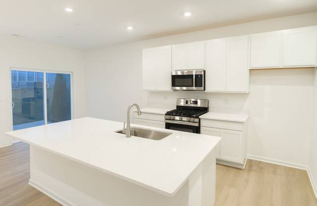 16503 W Golden Valley Lane