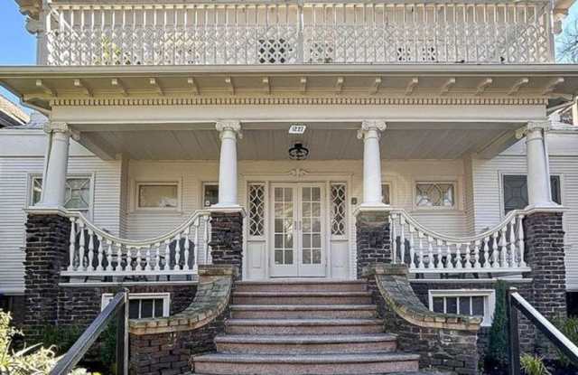 Photo of 23rd St NEW