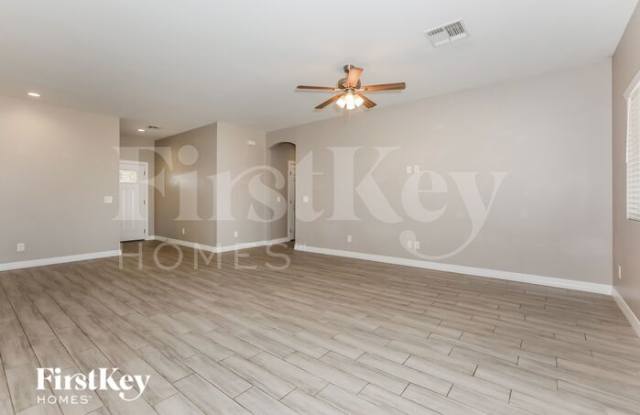 30083 North Royal Oak Way