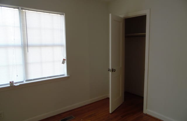 421 Orange Street East