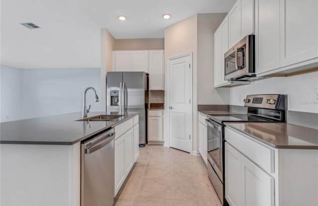 865 CITRUS RESERVE BOULEVARD