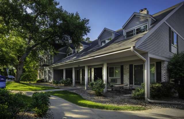 Photo of Yorktown Apartments