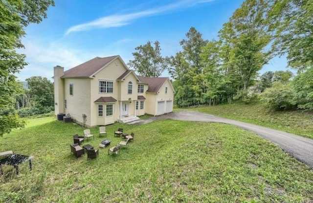 Photo of 73 Mountain Road