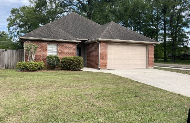 1209 S Holly St - 1209 South Holly Street, Hammond, LA 70403