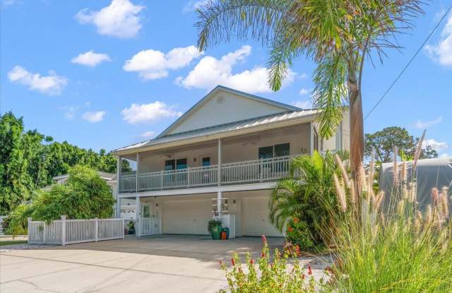 Photo of 109 PETERSON LANE