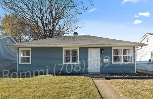 Photo of 7528 Catalpa Avenue