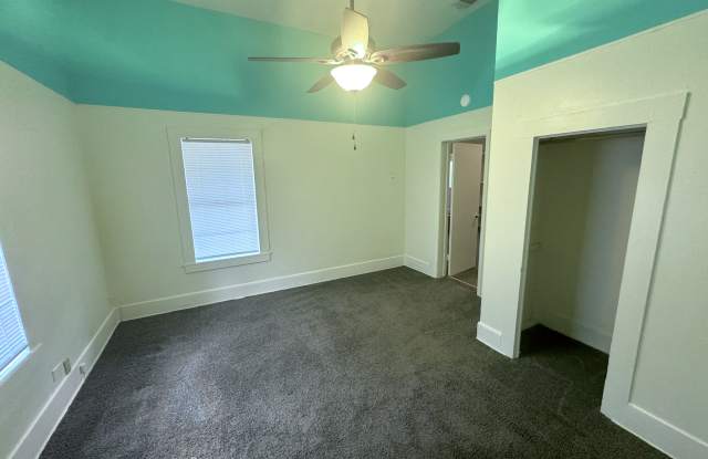 715 Oscar Smith Street