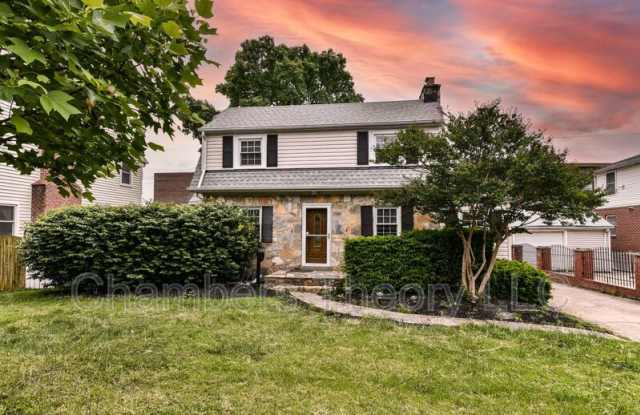 3506 Arlington Blvd