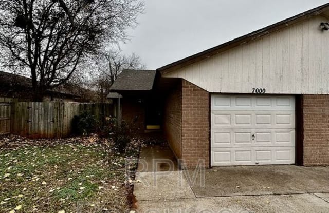 7000 Woodlake Dr - 7000 Woodlake Drive, Oklahoma City, OK 73132