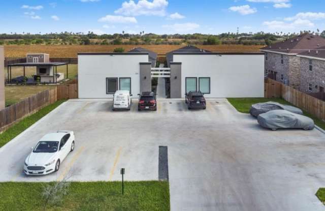 1104 Jesse Street unit: 2