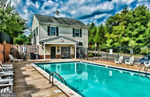 29 GREEN BELL Lane unit: 35