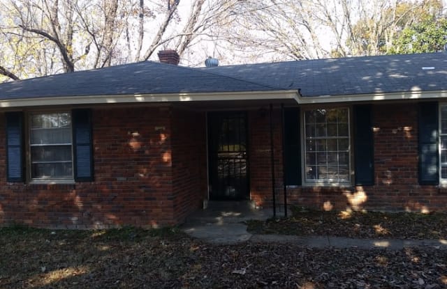 1002 S Highland St - 1002 S Highland St, Memphis, TN 38111