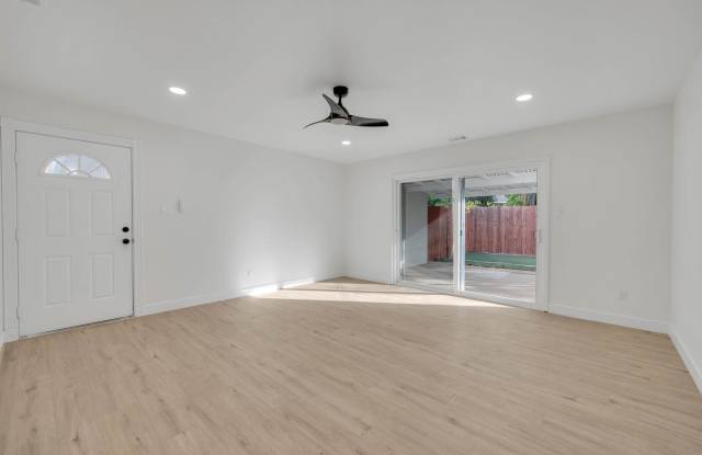 9678 Lake Natoma Drive