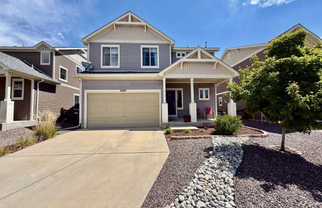 Stunning 3-Bed, 2.5-Bath Home in Banning Lewis Ranch