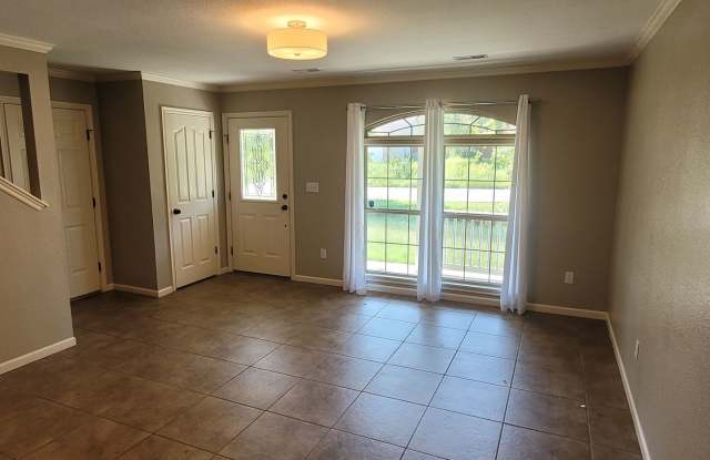 3 Bedroom 2.5 Bathroom Home