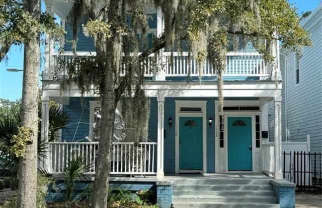 1112 E Anderson Street