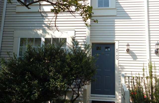 5740 EVERGREEN KNOLL CT