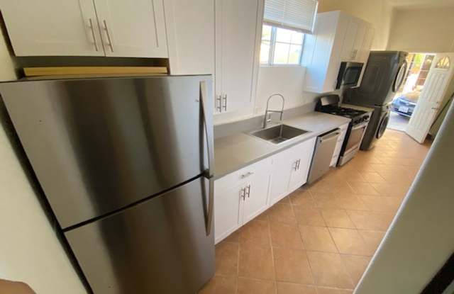 Available Now!! 1 Bedroom 1 Bathroom Back Unit
