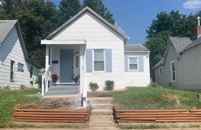 2713 South 19th Street - 2713 South 19th Street, St. Joseph, MO 64503