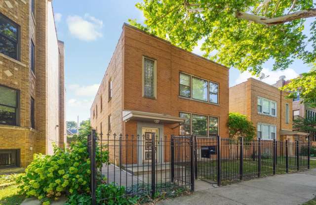 Photo of 5429 N Kimball Avenue unit: 1