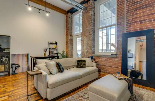 Amazing Germantown Loft in Historic Werthan Mills Lofts!