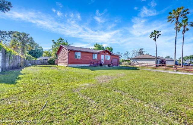 1316 Mariner Avenue SE