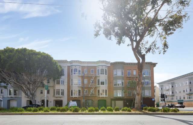 2955 Van Ness