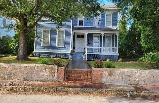 955 Cole Street