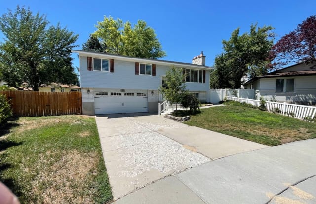 5954 S Rappahannock Circle - 5954 Rappahannock Circle, Murray, UT 84123